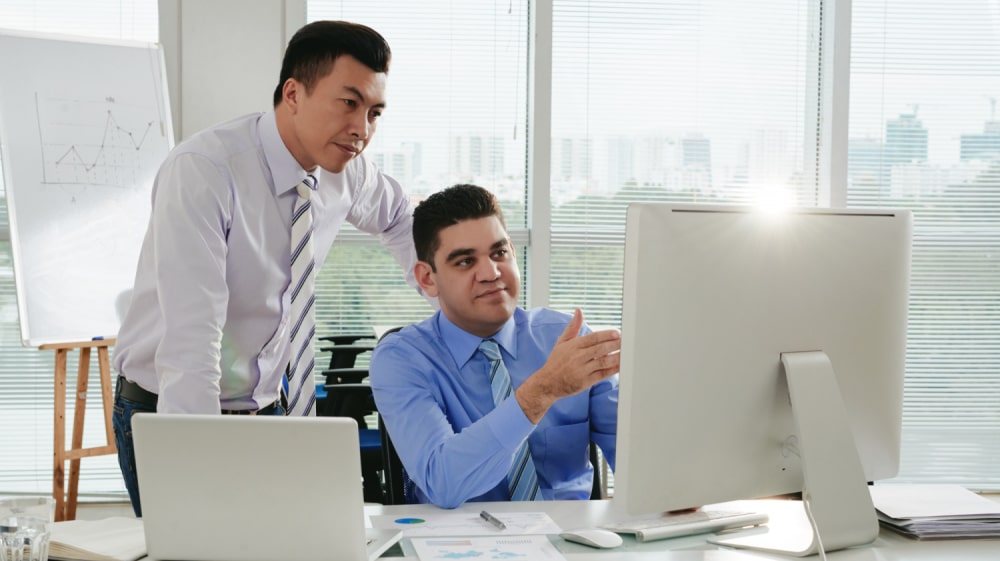 Konsultan IT Adalah: Pengertian, Tugas, dan Proyeksi Gaji!